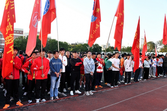 ​潢川县第四十七届中小学生田径运动会圆满落幕